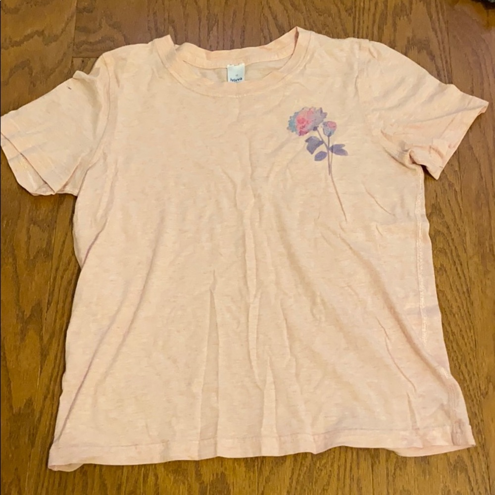 ivivva t-shirt!!